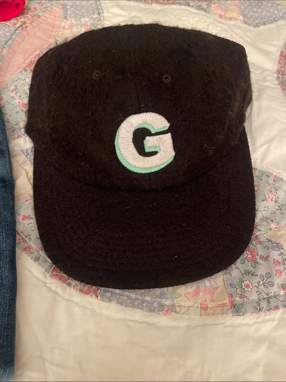 GOLF…Baseball Cap with Mint-Outlined 'G' Logo